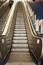 Rolltreppe vor der Reinigung